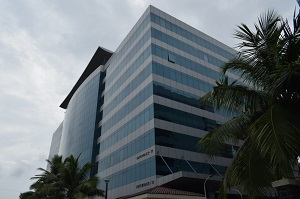Office Space for rent in Mindspace , Mumbai .